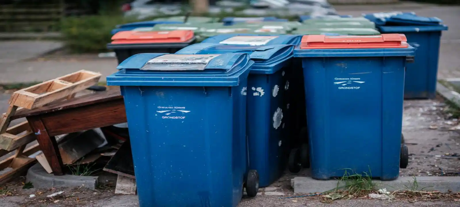Multiple skip bins in wollongong lined up together